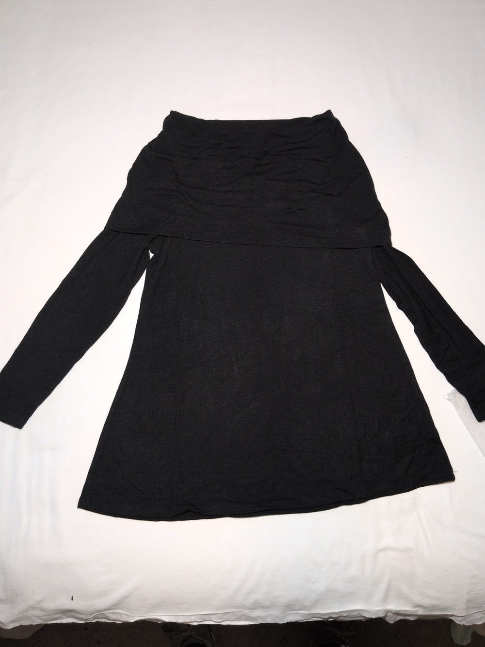 Lisa Rinna Collection Black Off-Shoulder Long Sleeve Top
